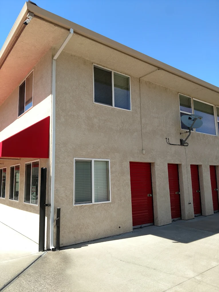Red Top Storage 1322 Nord Ave. Chico, CA 95926